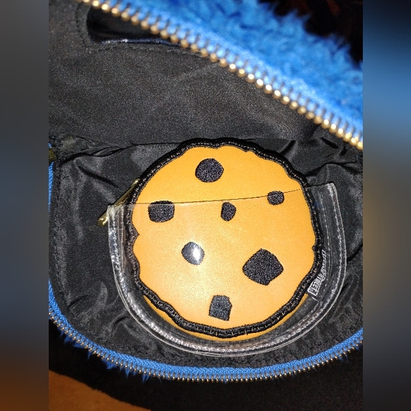 Cookie Monster Loungefly Mini Backpack - Picture 7 of 11